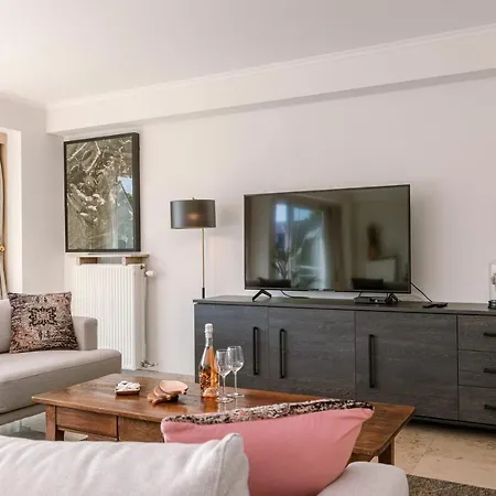Charming And Spacious Apartment With Parking In Centre Knokke Apartment Knokke-Heist