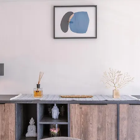 Charming And Spacious Apartment With Parking In Centre Knokke * Knokke-Heist